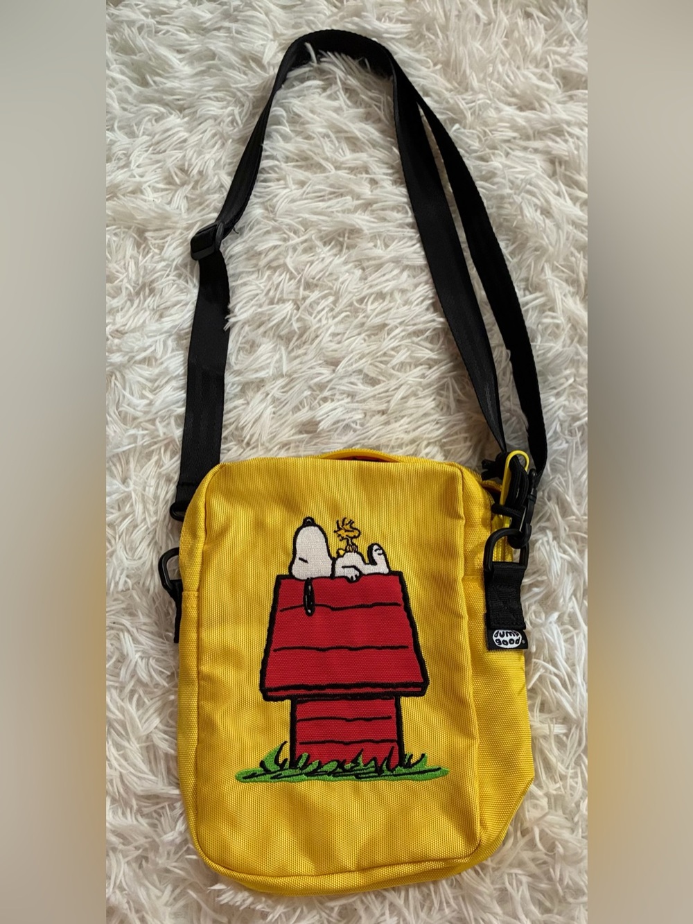 Dumbgood Peanuts Snoopy Woodstock Doghouse Mini Messenger Crossbody Bag Yellow